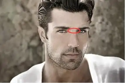 山根出现横纹代表什么