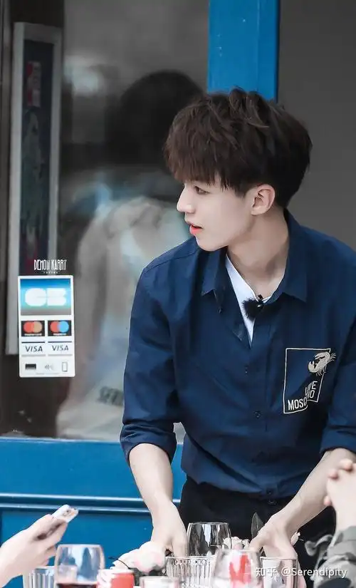 大家有没有tfboys的绝美神图单人也可