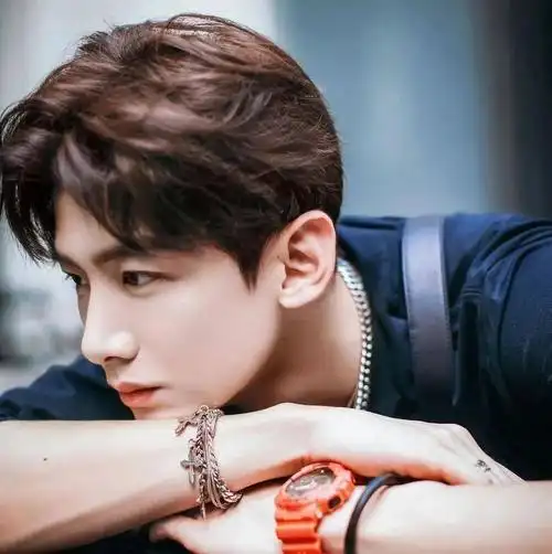 微信头像白敬亭