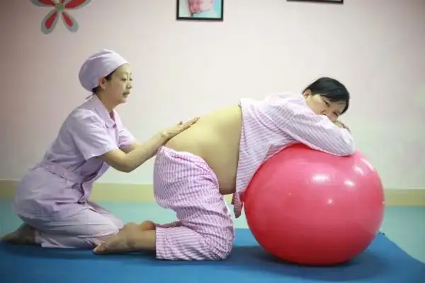 生孩子过程中宫口开的过程是我经历过的疼痛的极限