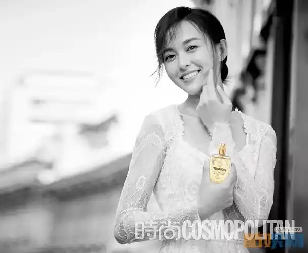 唐嫣广告代言照