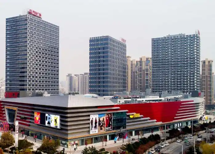 西安高新万达广场获商业地产影响国民生活方式的购物中心奖