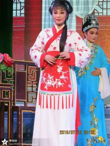 温岭三团_小旦石莲莲舞台剧照