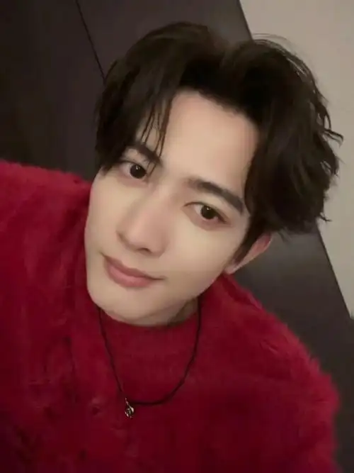 甘望星超话#人间理想甘望星##甘望星#    甘总