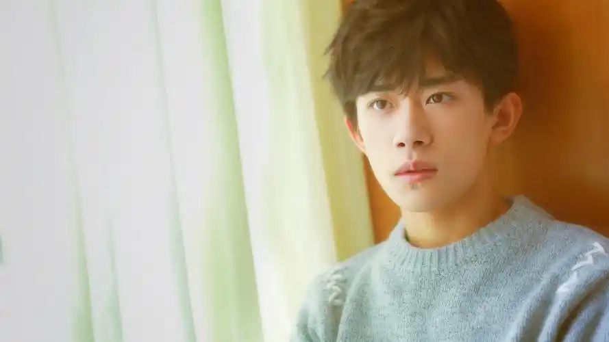 封面图易烊千玺 高清电脑壁纸壁纸壁纸于2020-06-16上传元气壁纸平台