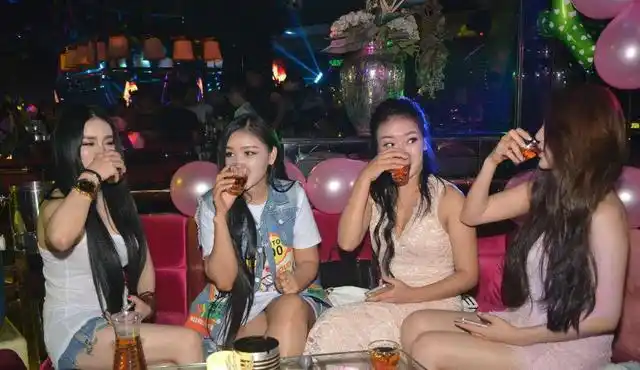 番禺ktv的公主什么价位(番禺金尊ktv公主)_评娱消费排名_评娱攻略