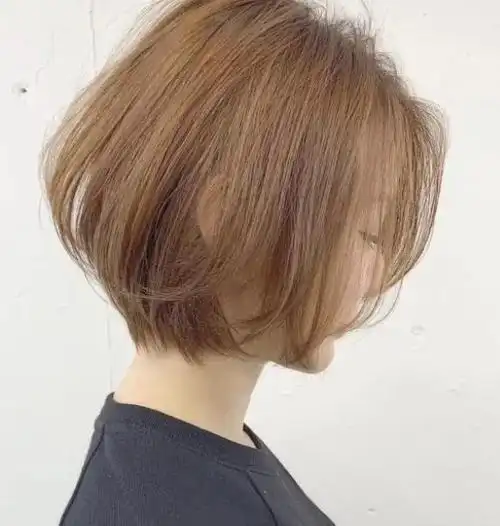 清新干练女生短发模板 剪完又甜又飒懒人救星_女生短发 - 美发站