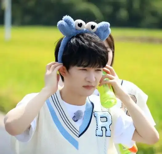 奔跑吧特别篇:首播夺冠,周深领跑热搜,话题阅读量突破2.6亿插图1