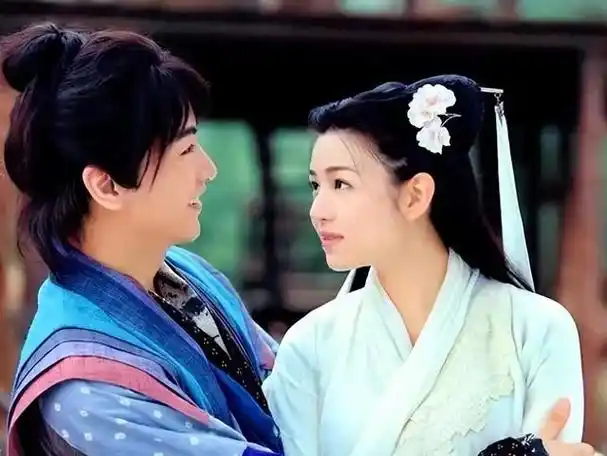 回顾:妻子"混乱"情史被爆8年后,陈晓陈妍希如今生活怎样了?