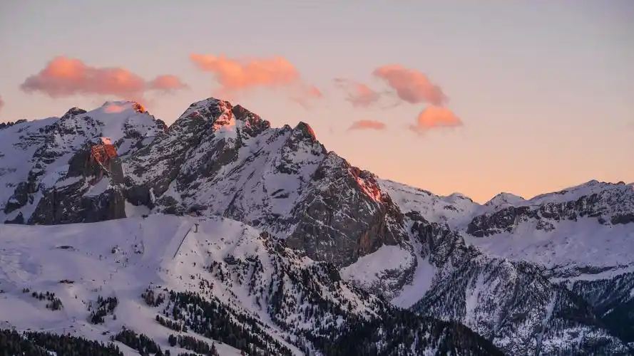8音盒子 的想法: 超高清电脑壁纸,单图20m以上,原图建议… - 知乎