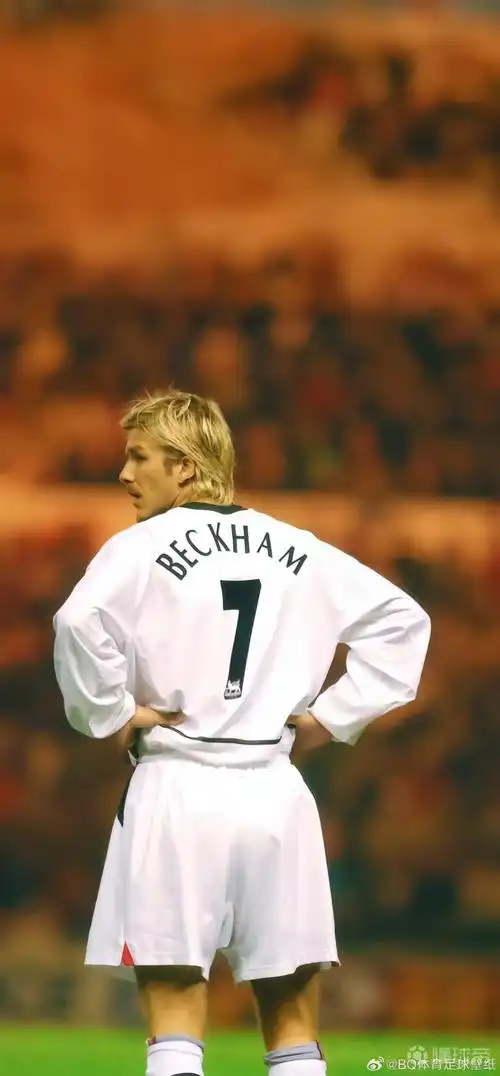 【足坛老照片#11】曼联时期的贝克汉姆|曼联|贝克汉姆|懂球帝