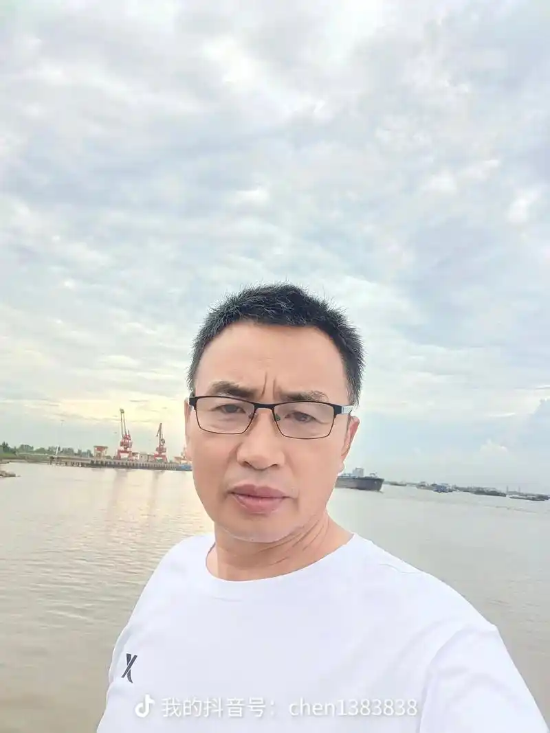 安微和县白桥镇,龙舟精神, 团队力量 ,赛龙舟赛的就是这份气 - 抖音