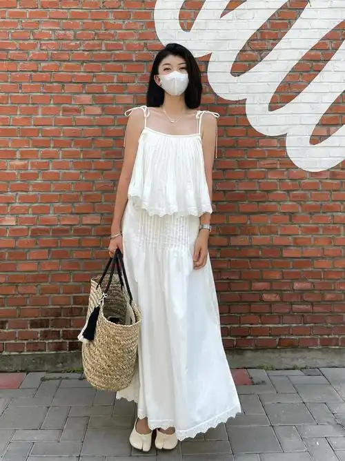 温柔的白色是初恋感啊浪漫拿捏住了07我称这条裙子为白月光七夕有得