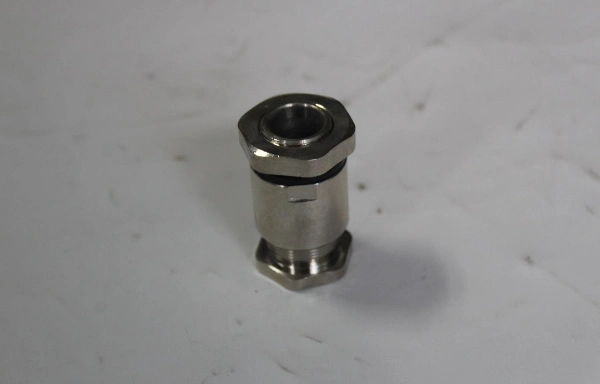 压缩机填料函装配的要求:各个填料盒端面必须要在平