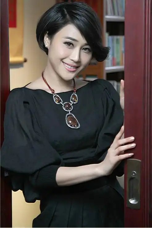 环保大使顾莉雅呼吁大家爱护地球妈妈图