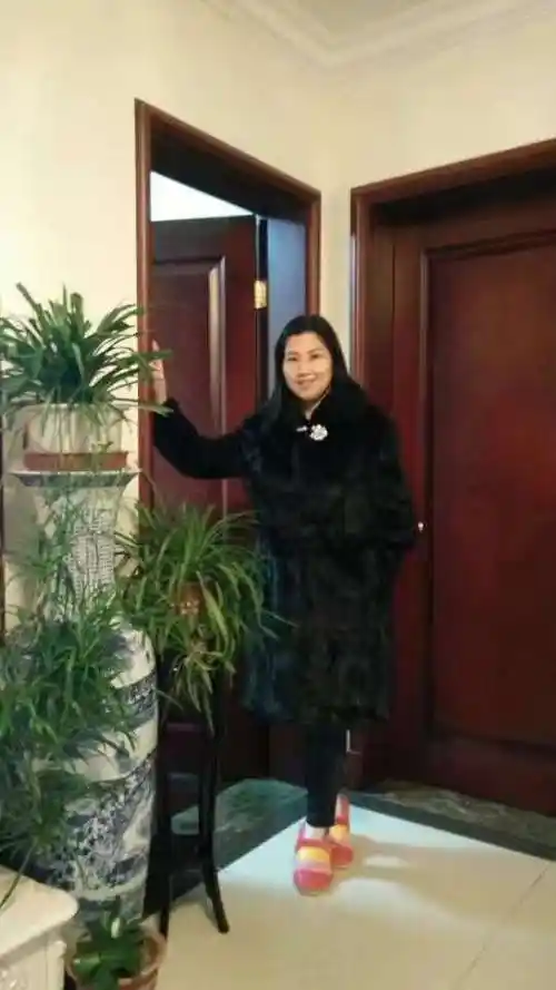 56岁离异女征婚照片(id:5023609)_江苏南京征婚交友_我主良缘网