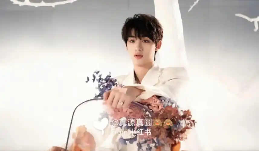 丁程鑫|随手一截的壁纸～