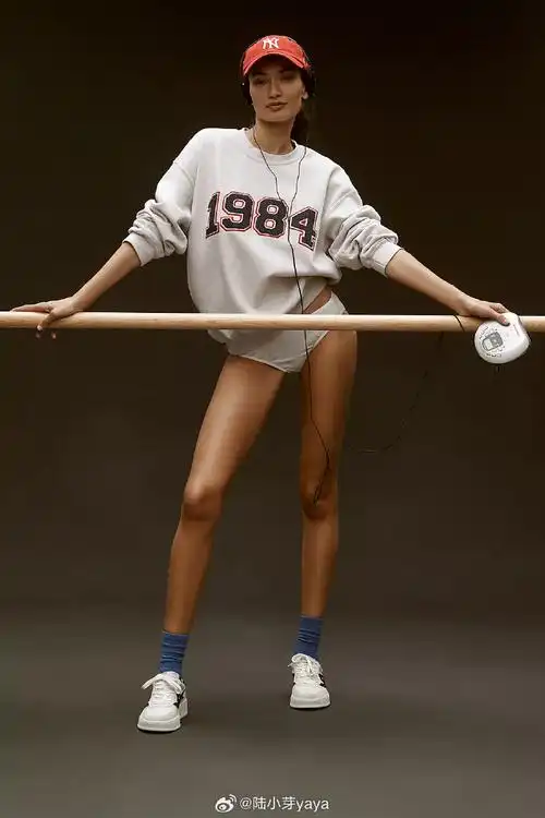 95审美都踩在我的点上!通过照片能感受到模特们旺盛的生命力!