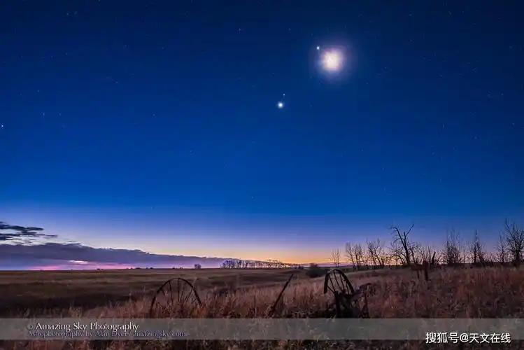 多地夜空上演金星伴月 肉眼可赏