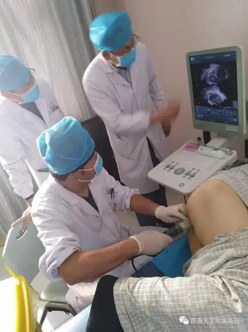 青海大学附属医院泌尿外科医师成功自行操作彩超完成多例"经直肠彩超