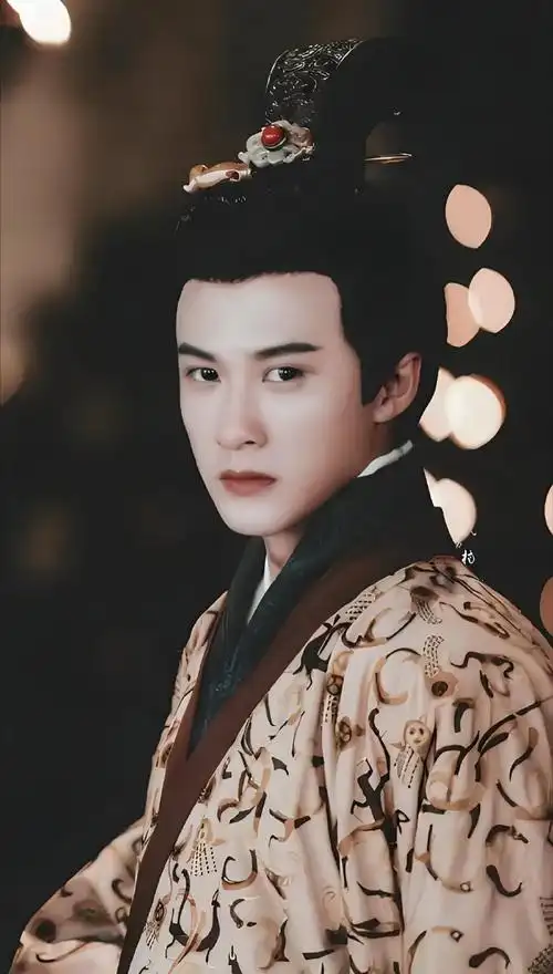 檀健次穿唐装##檀健次