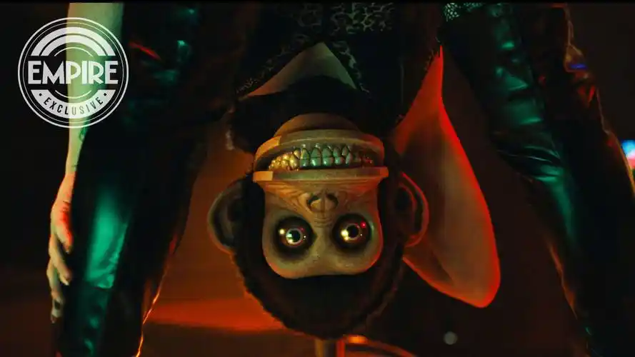 斯蒂芬·金小说改编恐怖电影《猴子》发布新剧照,2月21日北美上映