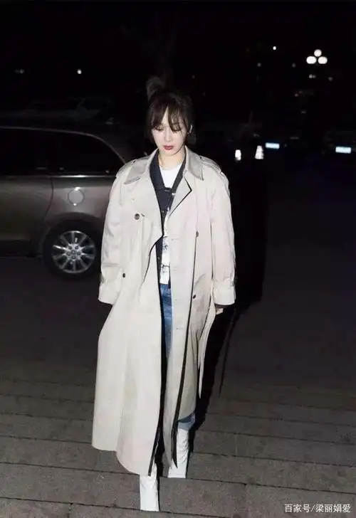 过膝靴"凉了",今年试试杨紫超爱的"脚裸靴",显高显瘦有气质