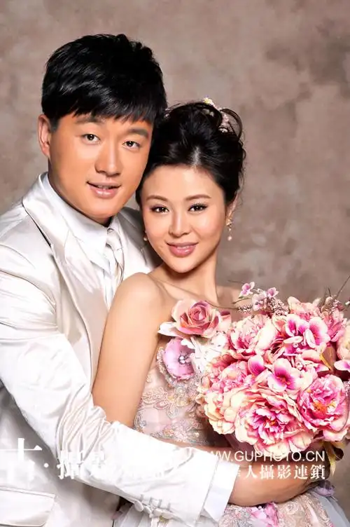 [贴图]你喜欢谁的婚纱照?