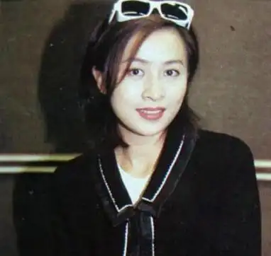 回顾许晋亨好命情史,46岁坐拥香港女星天团,22年爱8个人间绝色