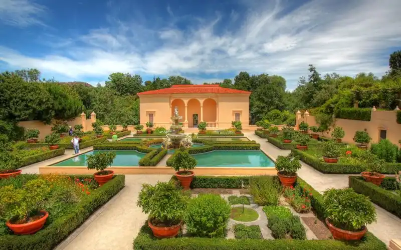 唯美花园别墅图片桌面壁纸