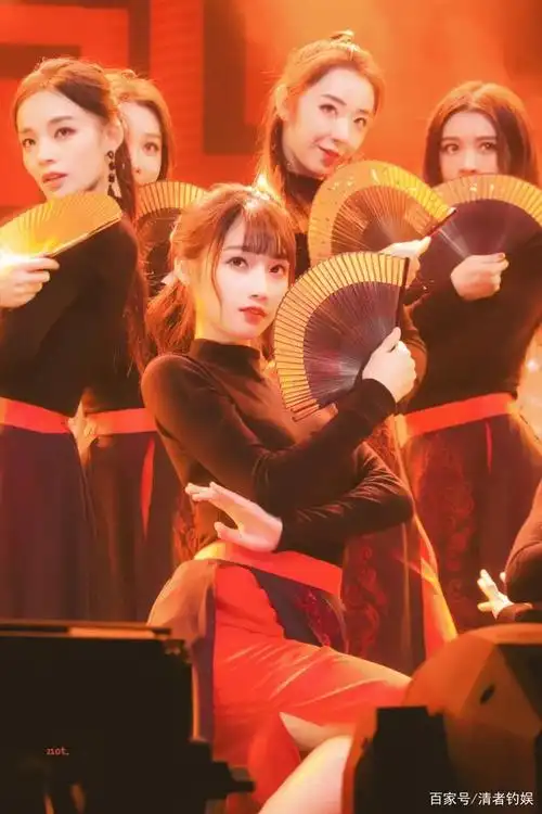 青2位置测评直拍,宋昕冉《芒种》舞台绝美,每一帧都美成壁纸!