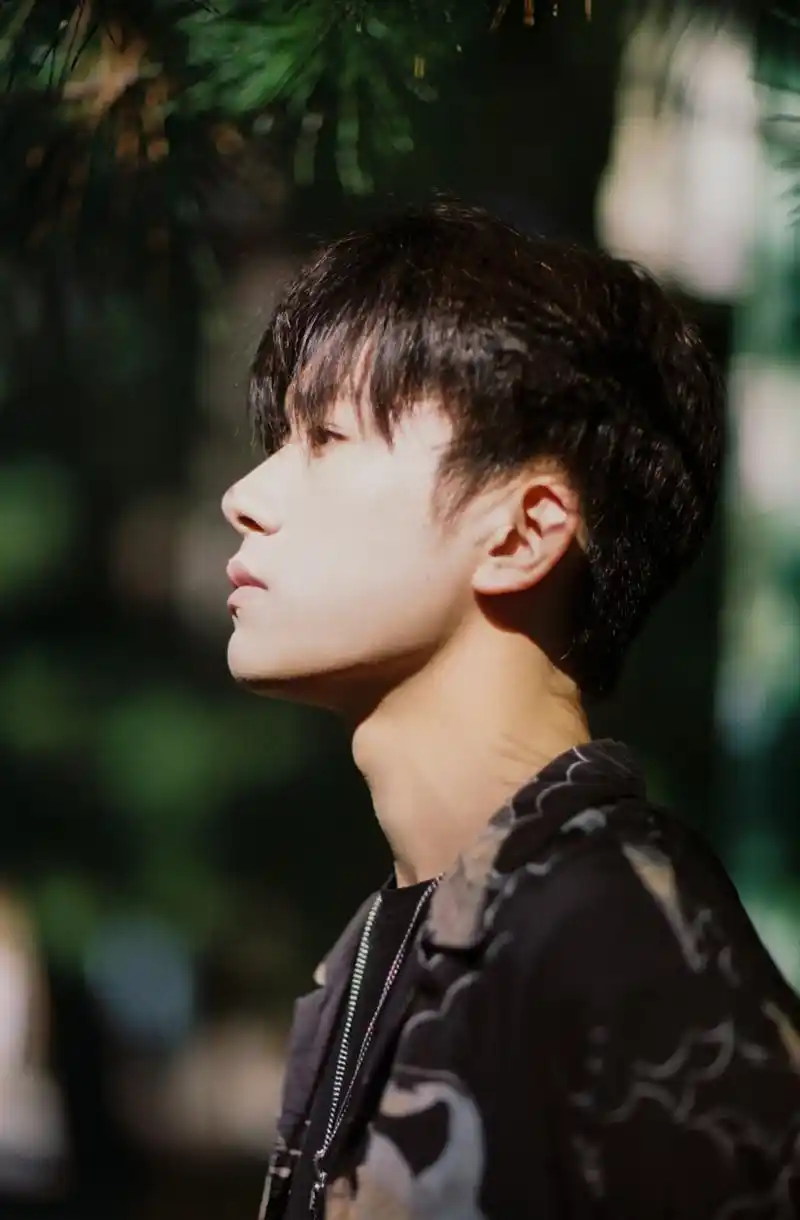 易烊千玺-堆糖,美好生活研究所