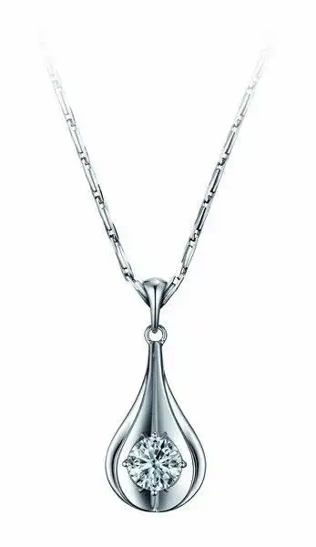 周大福骄人系列悦己吊坠