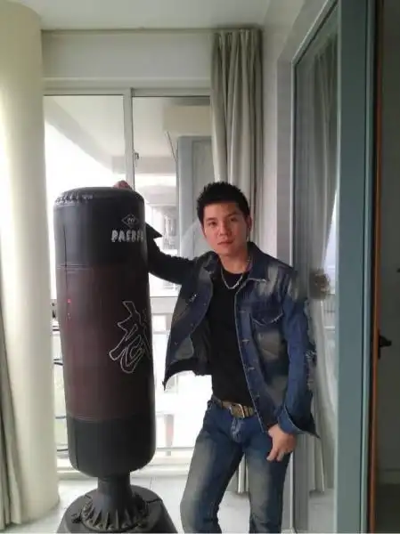 来晒一下自己骄傲的老公吧!