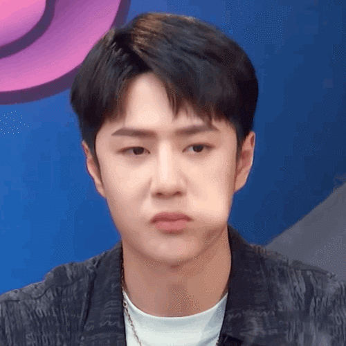 王一博[超话]##王一博#  wyb #王一博平安喜乐#   寶貝@uniq-王一博