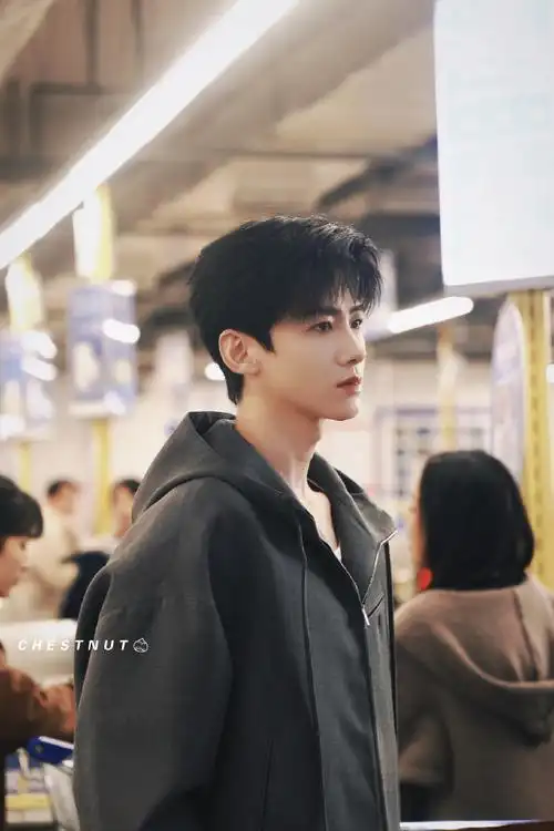 白敬亭难哄路透