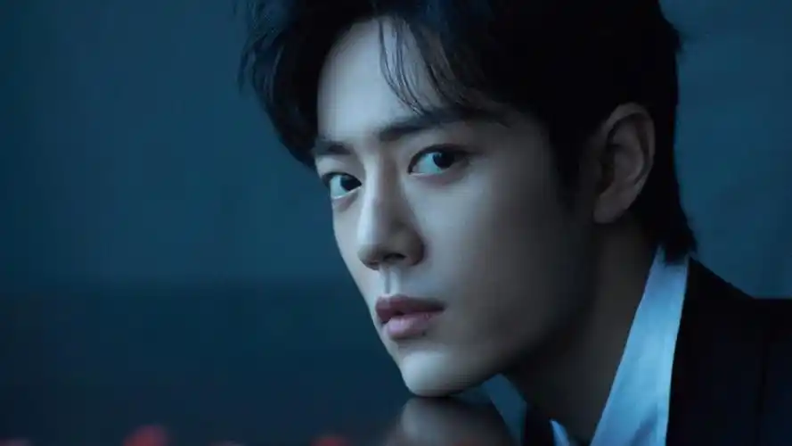 肖战明星风尚壁纸6