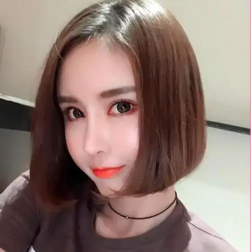 齐肩短直发内扣发型女,带层次感气质减龄