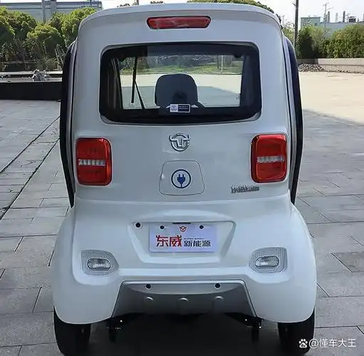 价格1万出头,空间大还带空调,这2款四轮电动车成夏日出行新选择