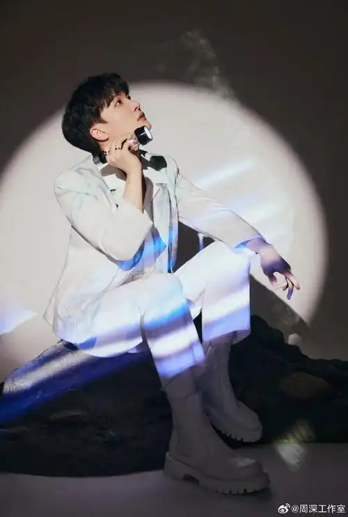 周深· 寻音觅深 | 跨越时间海 相逢梦中人67_腾讯新闻