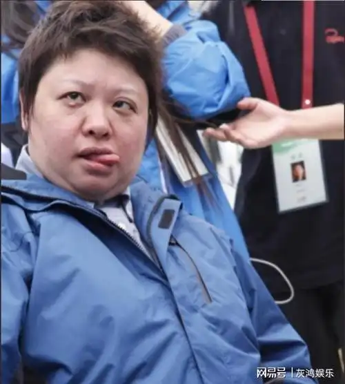 减肥如果能暴瘦,韩红也不至于这么胖了,之所以现在能瘦,应该是工作量