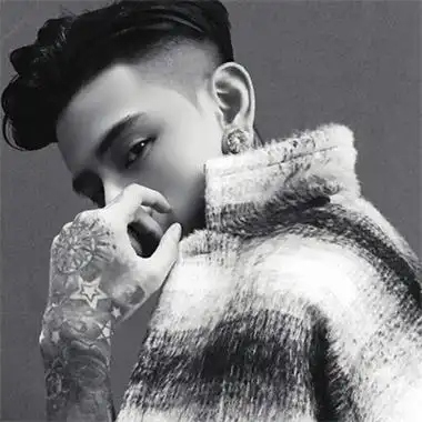 纹身霸气男头高清 过目不忘的图片_男生头像_美头网