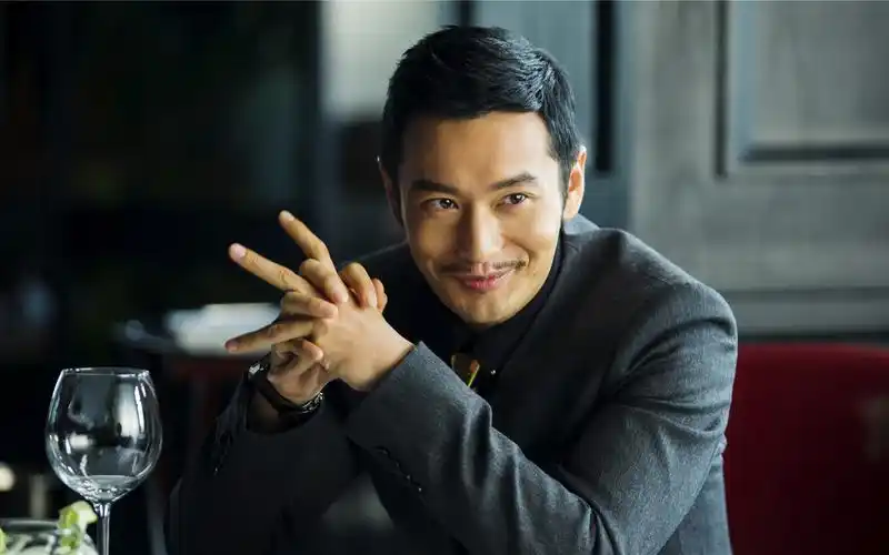 撒娇的女人最好命都市爱情剧电脑壁纸_明星图片