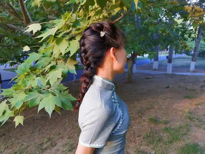 适合旗袍的编发