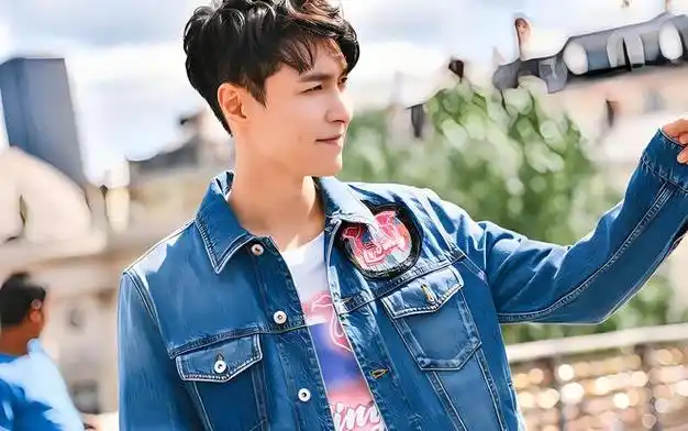 娱乐大爆料张艺兴虞书欣王星越张嘉倪黄子韬黄羿