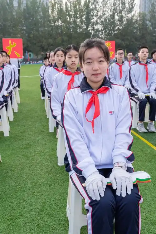 成都市七中(育才水晶房校区)第二十四届运动会开幕式!