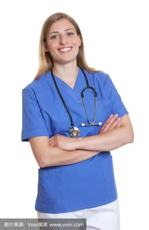 双臂交叉的德国护士