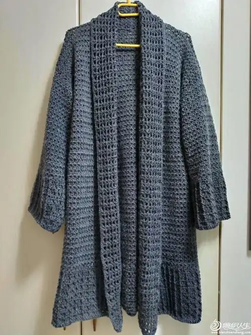 女士钩针开襟翻领长款外套大衣