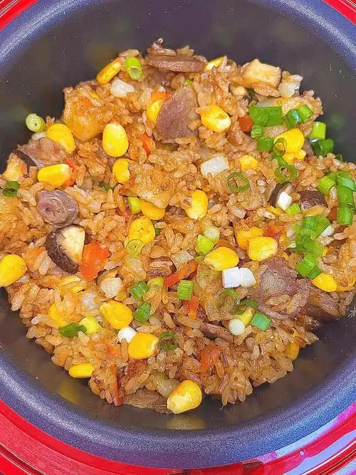 好吃到破防的电饭锅懒人腊肠焖饭