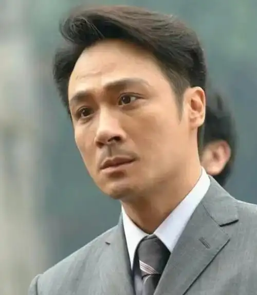 香港男星吴镇宇,香港明星吴镇宇,吴镇宇是港台明星吗港媒曝多位"双面